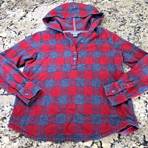 Size M Natural Reflections Women’s Long Sleeve Pullover Shirt Red Grey Plaid IN